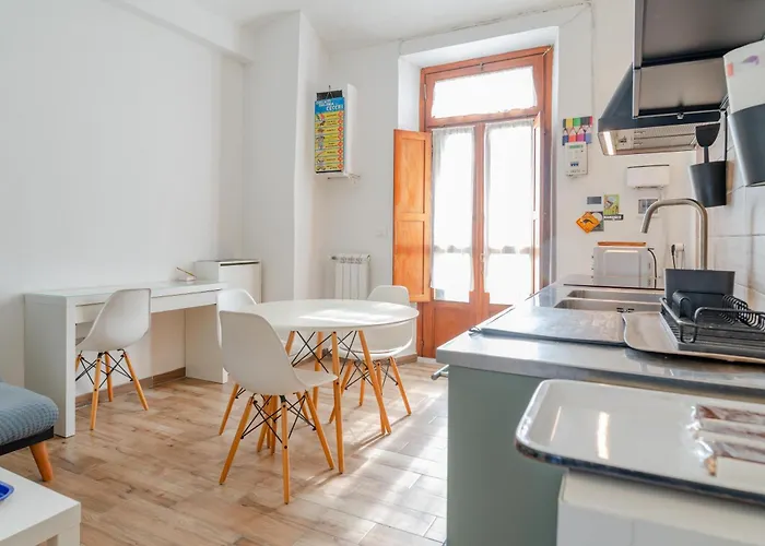 Maison 36 By Toh Solution Apartment